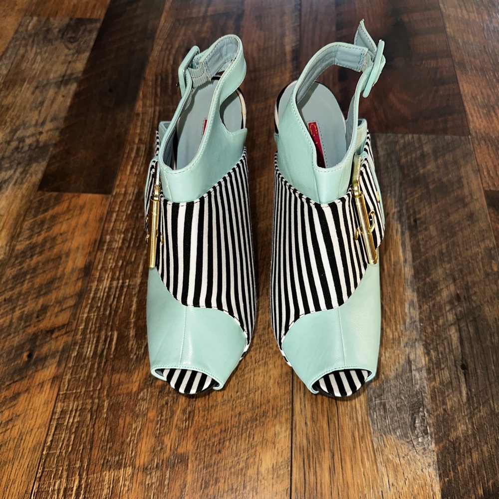 C Label Women’s Size 7.5